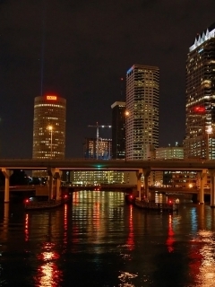 01181_tampabaywaterandskyline_1920x1080.jpg